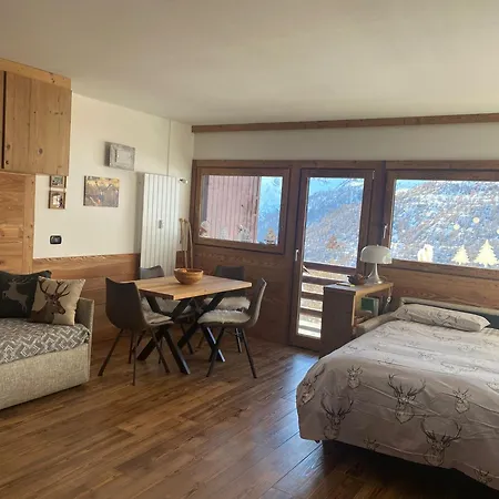 Casa Aurora Cervinia Брей-Червиния